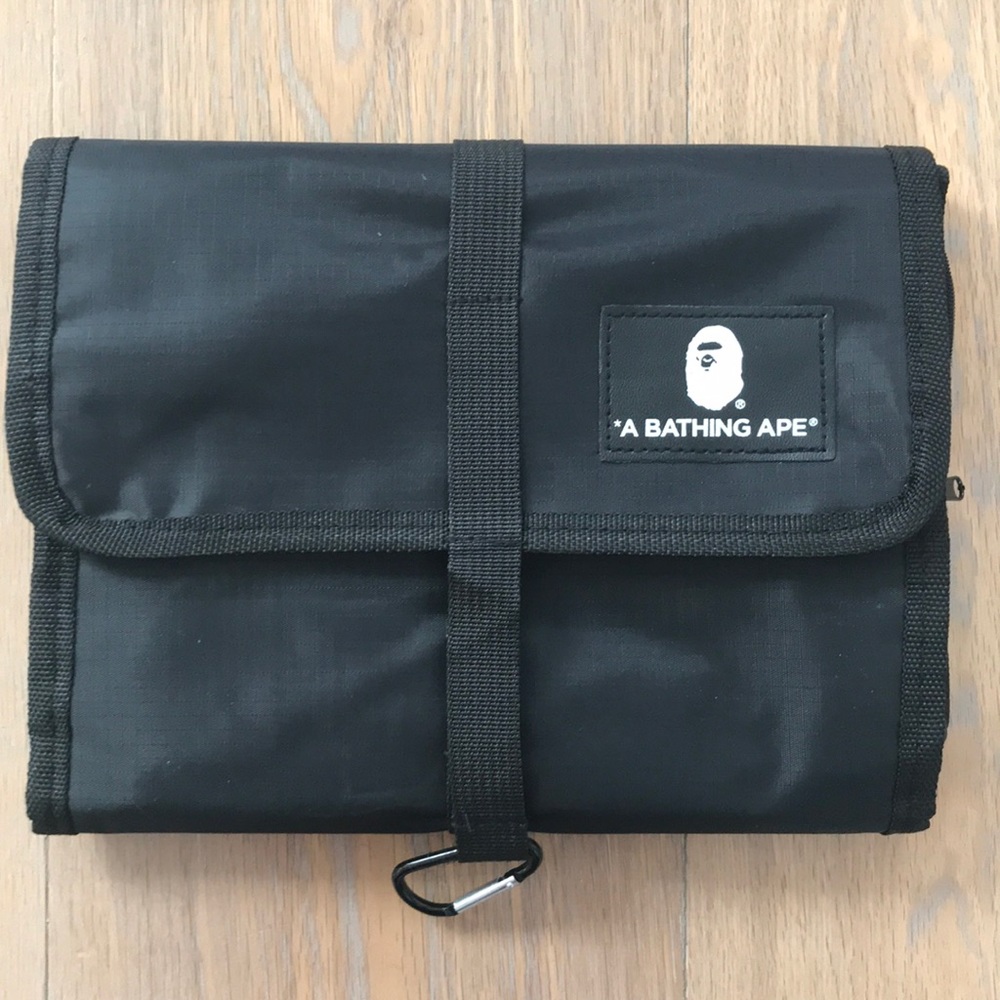 A Bathing Ape 4 tier travel toiletries bag flawed - Picture 3 of 8